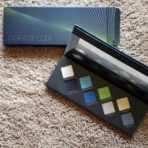 Lightspeed bad habit eyeshadow palette